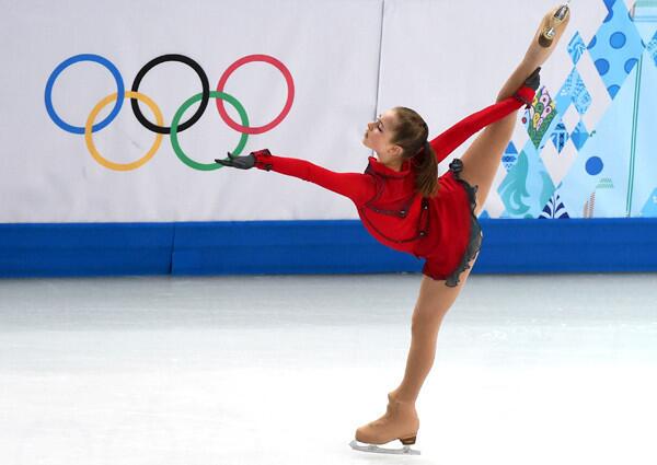 Russia wins gold, U.S. bronze in team figure skating - Los Angeles 
